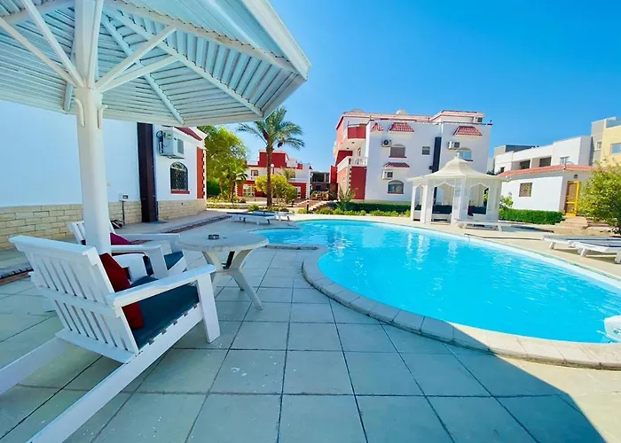 , Mubarak 6, Close To Magawish Hurghada